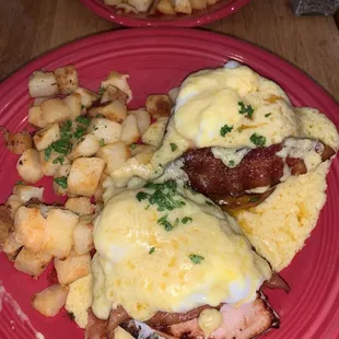 christopher&apos;s benedict