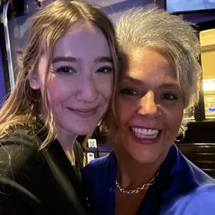 The MOST AMAZING WAITRESS!