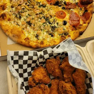 Half half pizza and wings