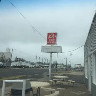 The sign you see from the street, with out it you will pass it.