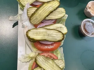 Big Willy’s Lakehouse