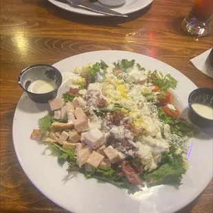 Cobb salad is big and good would highly recommend