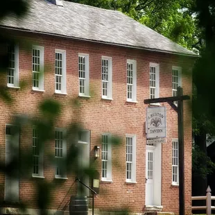 ramen and noodles, outside