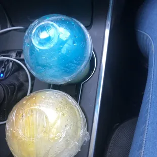 Both drinks blue raspberry and mango frozen drinks