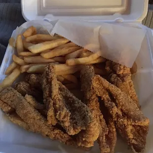 5 piece ocean perch dinner. Not pictured: bread, cole slaw and tartar sauce. Fries were tasty.