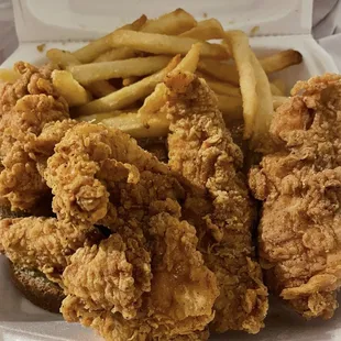 Where is the extra seasoning I asked for ? I don&apos;t see any seasoning at all.