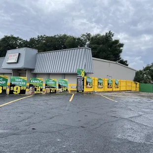 he front of the store
