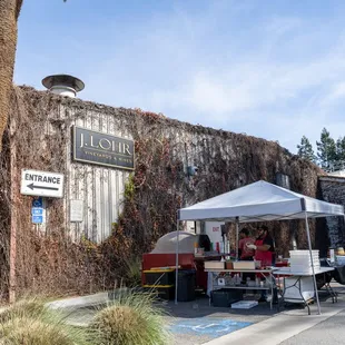 Local rotating food partner