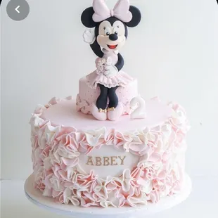 Mickie mouse cake