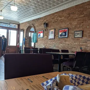 Great architectural elements in the bar and dining room.