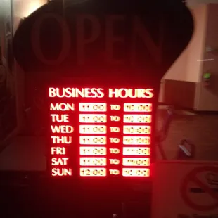 It's 9:28pm and they already closed! The Big Cheese and J-N-J Southern Kitchen always close early!