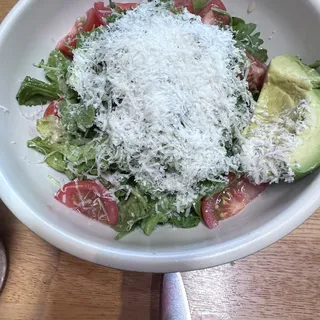 Avocado Arugula Salad
