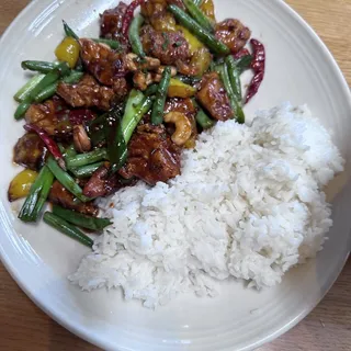 Kung Pao Cashew Chicken
