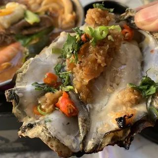 Oysters (2 pieces)