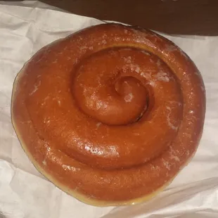 Cinnamon roll.... super yummy
