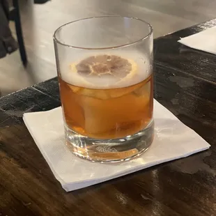 The Elizabeth-smoked old fashioned
