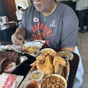 chicken wings and fried chicken, food