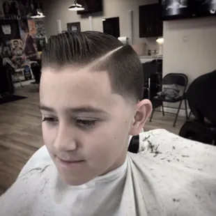 COMBOVER WITH TAPER