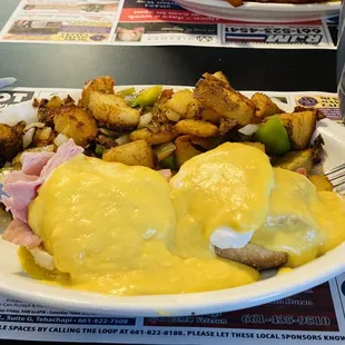 Eggs Benedict $16,00