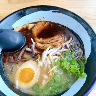 Tonkotsu Black Ramen