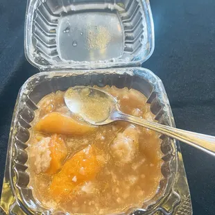Peach &apos;cobbler&apos; juice