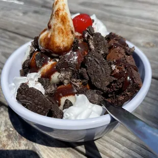Brownie sundae (not really a fan of the brownie, but everything else was good)