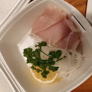 &quot;6 piece sashimi&quot; only comes with 4 thin rolled up pieces.