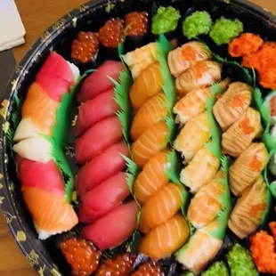 sashimi, sushi, sushi and sashimi, food