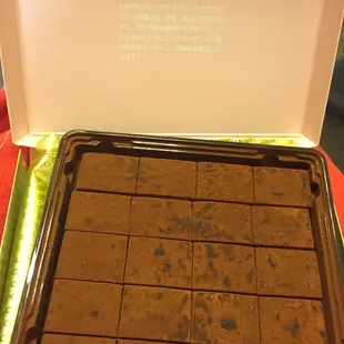 Royce chocolate strawberry, this box was broken, but the chocolates are good.