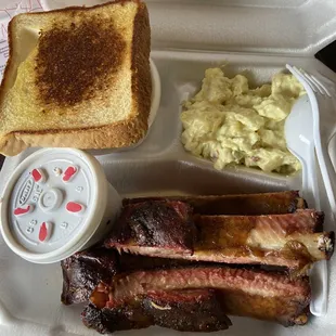 "Full" rib dinner (only 4-5 bones) was a little disappointed because I was ready to be greedy lol