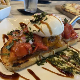 Heirloom Tomato Burrata
