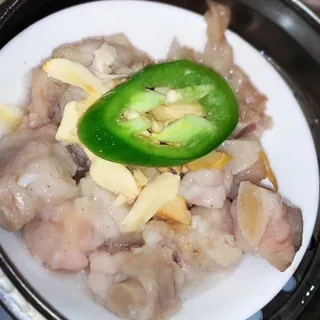 #18. Spareribs in Garlic Sauce
