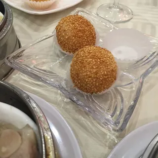 #72. Golden Sweet Ball