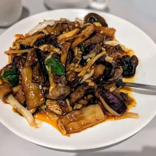 EGGPLANT WITH GARLIC SAUCE