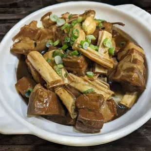 RED BRAISED BELLY PORK