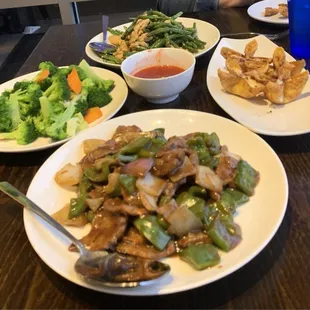 Chicken with String Beans Pepper Steak with Onions Crab Rangoon  Steamed Broccoli