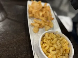 Dee Jay's BBQ Ribs & Grille - Wexford