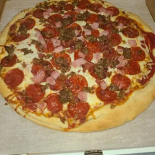 The Barn! Pepperoni bacon suasage and ham.