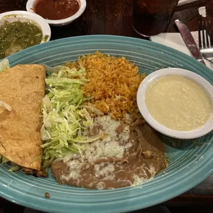 Ordered 2 item combo with white sauce enchilada on the side