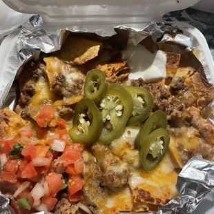 Ground beef nachos