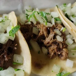 Taco - Barbacoa de Cordero/Jacalito's Seasoned Lamb