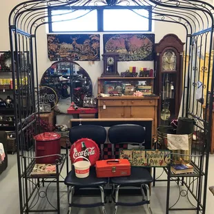 Trellis with built-in benches