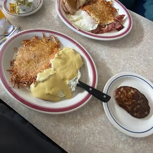 Buckeye Brutus Breakfast (top), Eggs Benny, and side of sausage patties.