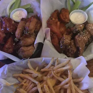 fried chicken, bbq wings, poultry, food, bbq chicken, chicken, chicken wings and fried chicken, fried chicken wings, chicken wings