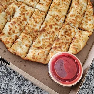 I love their garlic cheese sticks!