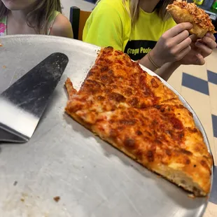 Cheese pizza