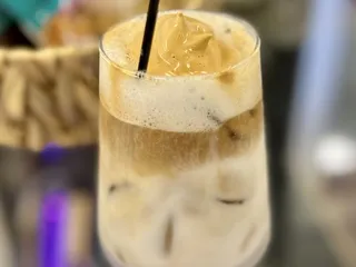 Friends On Walnut Street