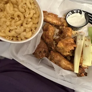 Classic Mac and Cajun 6 Jumbo Split Wings Cajun