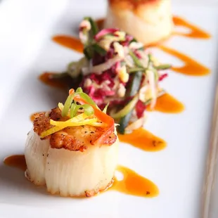 Seared Scallopswith ginger cucumber slaw and mint orange syrup