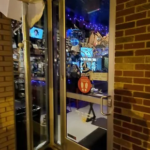 March 2021: Entrance